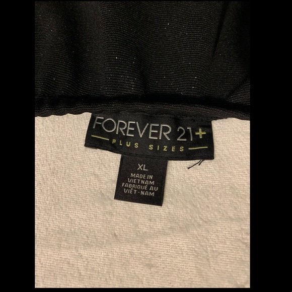 Forever 21 Plus Black Dress - Picture 3 of 3